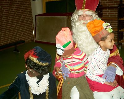 Foto 122 uit sintrkregenboog05.12