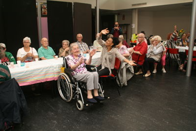 Foto 436 uit Ouderen4Daagse2016