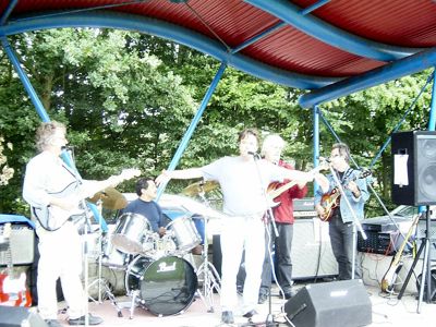 Foto 125 uit wijkfeest