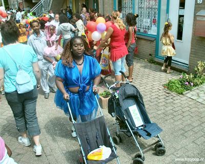 Foto 128 uit Carnaval 2007 b.w