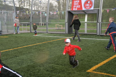 Foto 84 uit VoetbalFest17-4-16