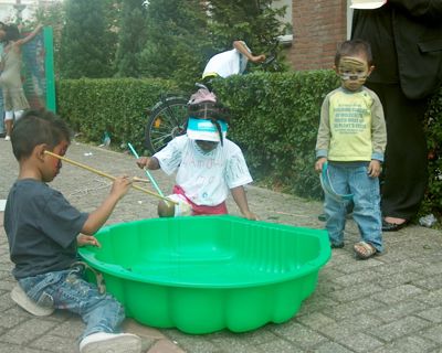 Foto 87 uit kinderspeeldag28_5_8