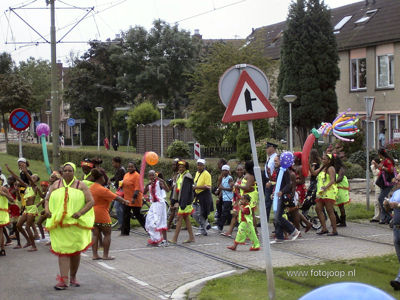 Foto 183 uit zomercarnaval 2005