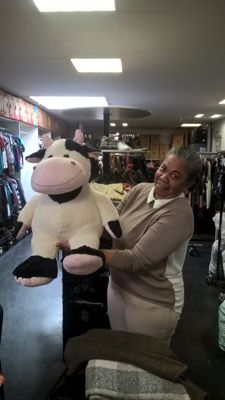 Foto 6 uit Red Kledingbank2018