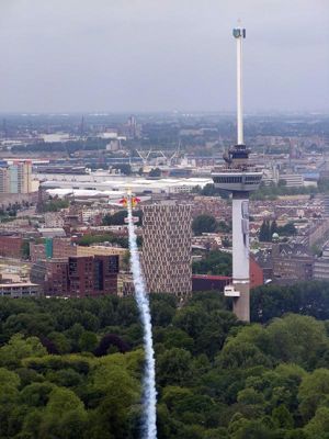 Foto 59 uit red bull air race r.dam