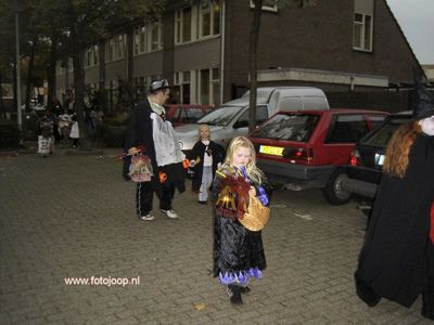 Foto 132 uit halloween2005
