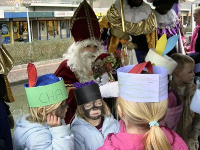 Foto 89 uit sinterklaas2005