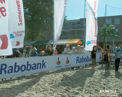 Foto 122 uit wijkparkfeest 2006