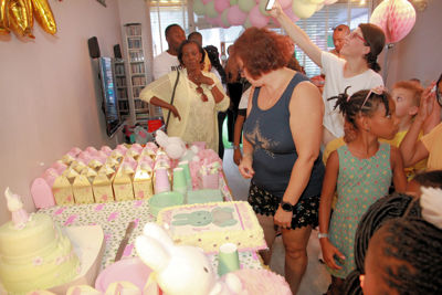 Foto 100 uit KinderfeestBuur24-8