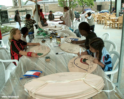 Foto 71 uit wijkfeest de dijk new