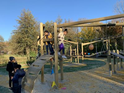 Foto 15 uit Opening Speelplaats