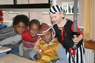 Foto 11 uit RKregenboogcarnaval