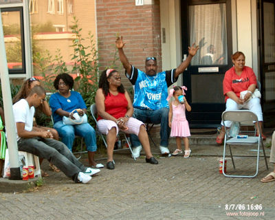 Foto 229 uit carnaval 2006 b.w