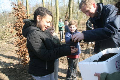 Foto 77 uit Boomplantdag16-3