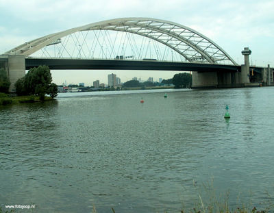 Foto 6 uit ijsselmonde25_6-8