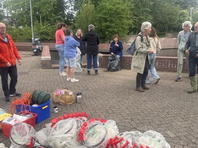Foto 6 uit X-  Opruimactie Vrijwilligers Beverwaard 13-6-26