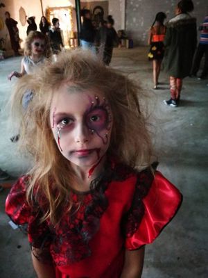 Foto 38 uit HALLOWEEN2016