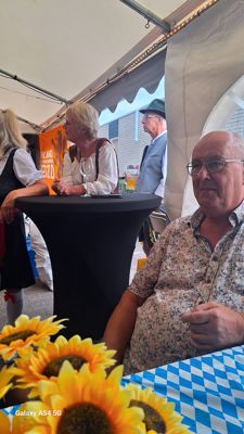 Foto 18 uit X-26-9-26  BURENDAG AAN DE WALBURGPAD BEVERWAARD 