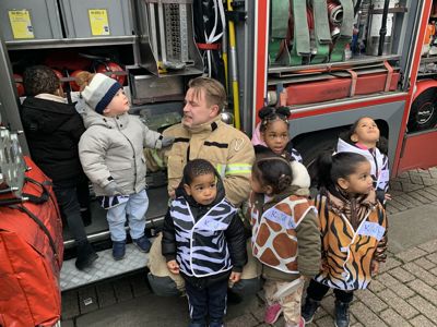 Foto 34 uit Voorlees Ontbijt25-1