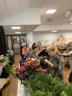 Foto 10 uit Bloenstukjes Maken