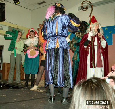 Foto 263 uit sinterklaas 2006 new