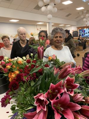 Foto 17 uit Bloenstukjes Maken