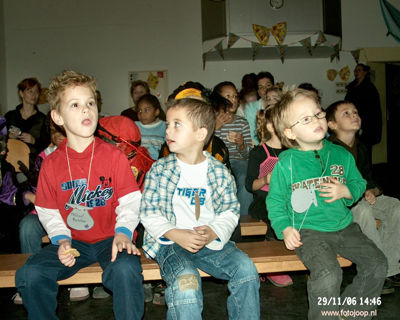 Foto 54 uit sinterklaas 2006 new
